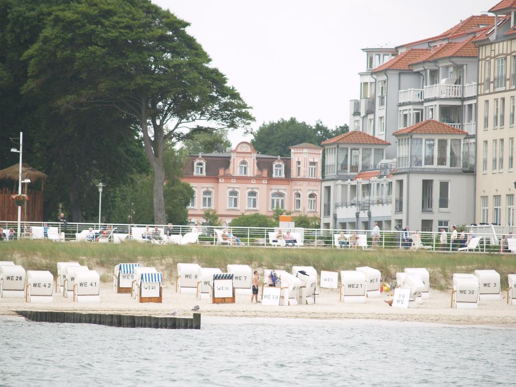 Hotel Rosenhof Kuehlungsborn Exterior foto
