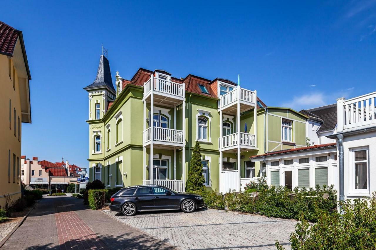 Hotel Rosenhof Kuehlungsborn Exterior foto
